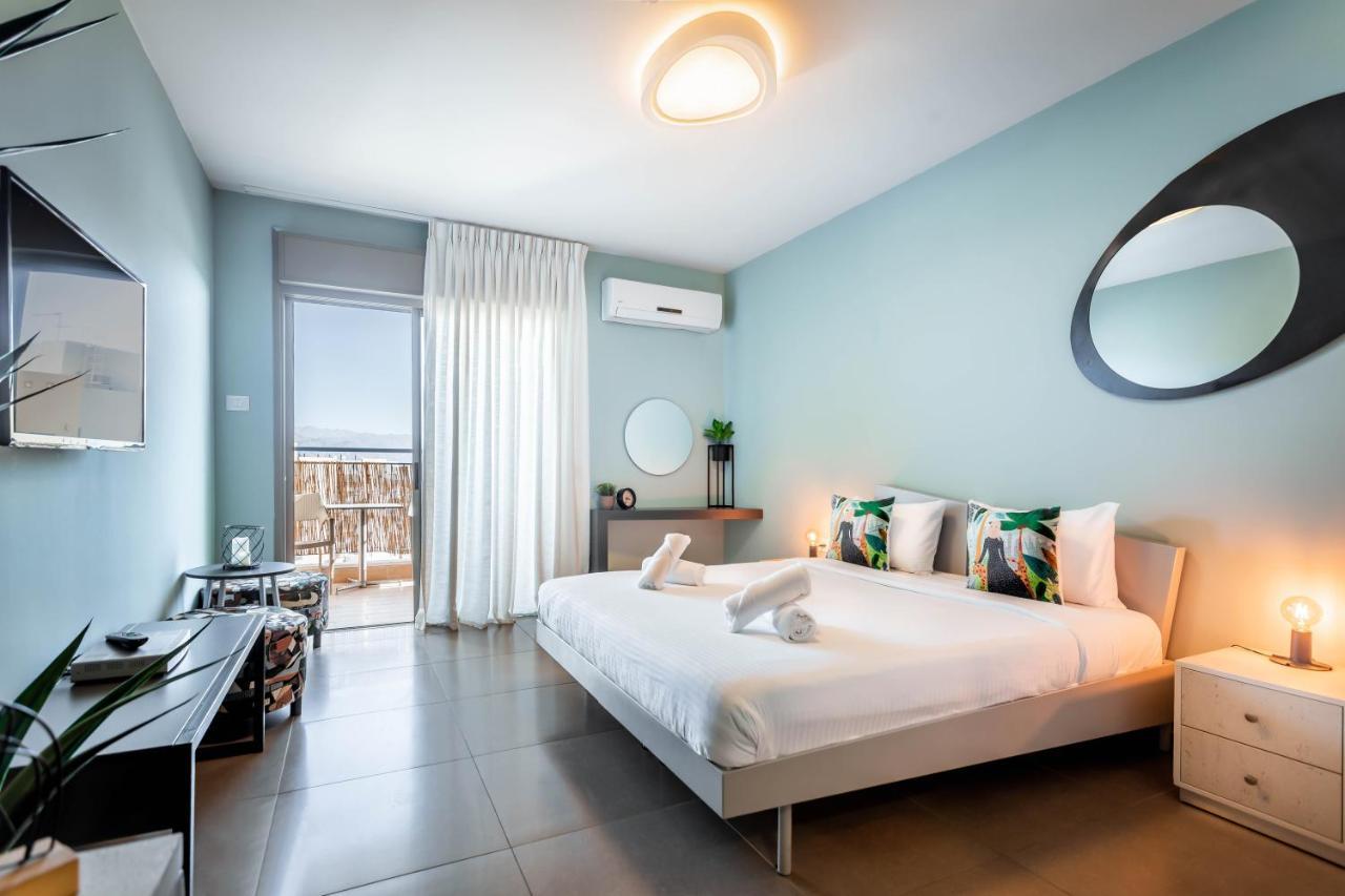 Almogim Suites Eilat Hotel (Adults Only) ภายนอก รูปภาพ