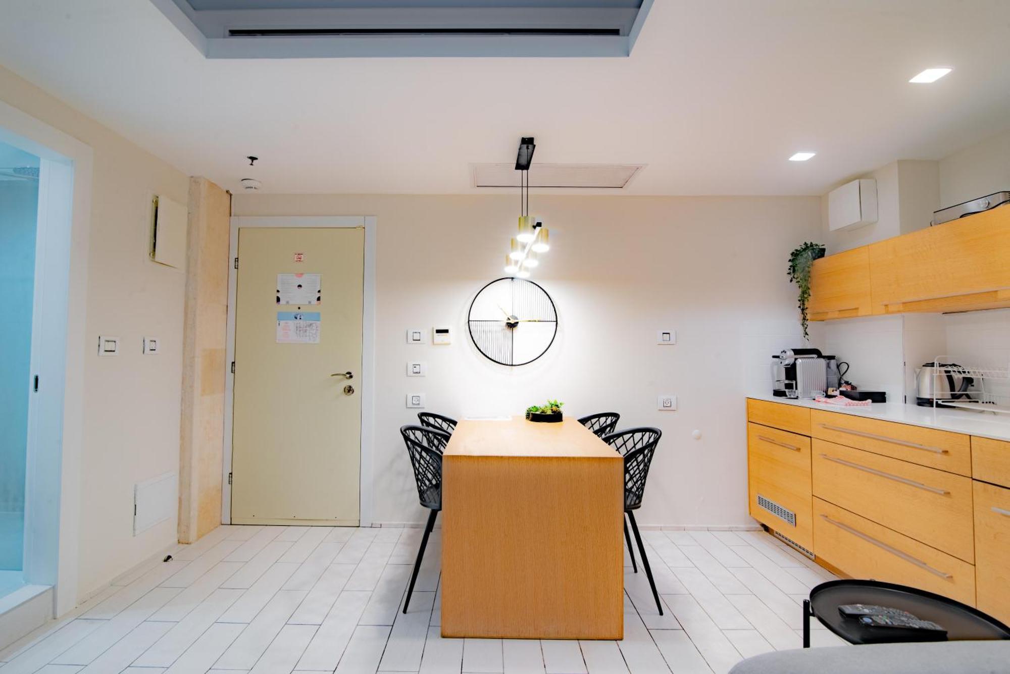 Almogim Suites Eilat Hotel (Adults Only) ภายนอก รูปภาพ